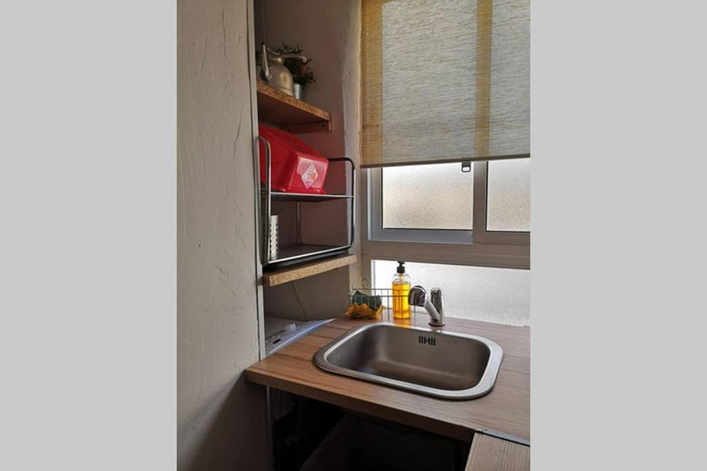 Apartamento Completo, 2Min De La Playa Malaga Luaran gambar
